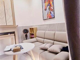 Bán căn hộ trần hưng đạo q5. dt 50m², 2pn, 1wc. tặng nội thất.