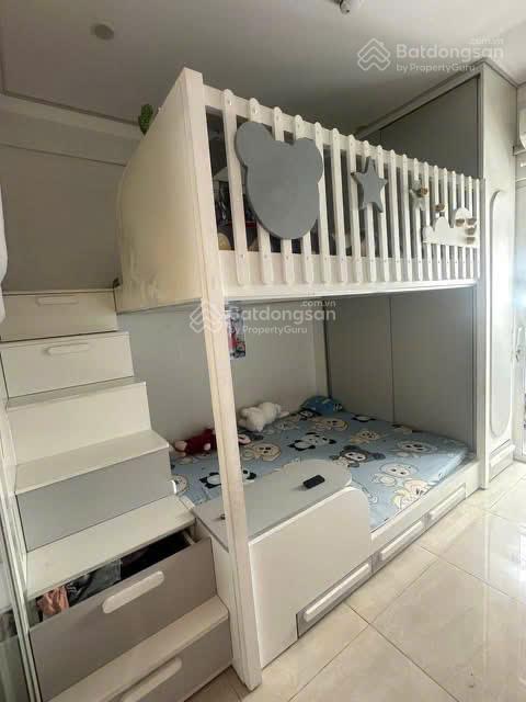 Bán căn hộ tản đà court  đường tản đà, p11, q5.