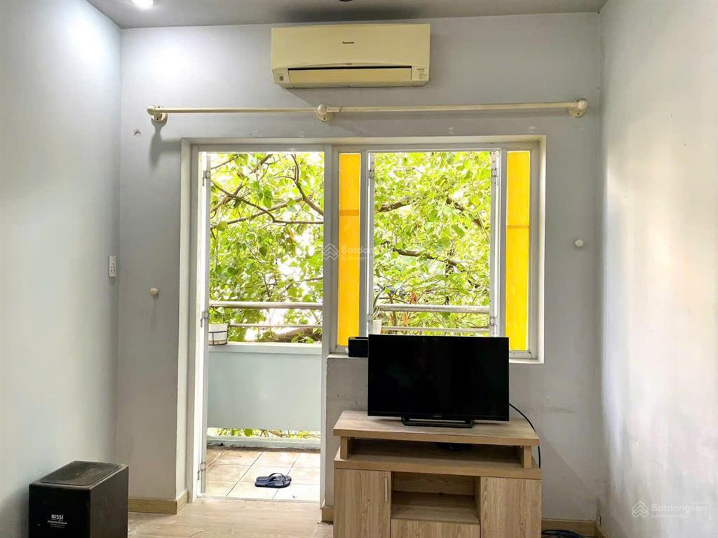 Cho thuê căn hộ bình thới, quận 11. dt 68m², 3pn, 1wc. lầu 1 thang bộ.