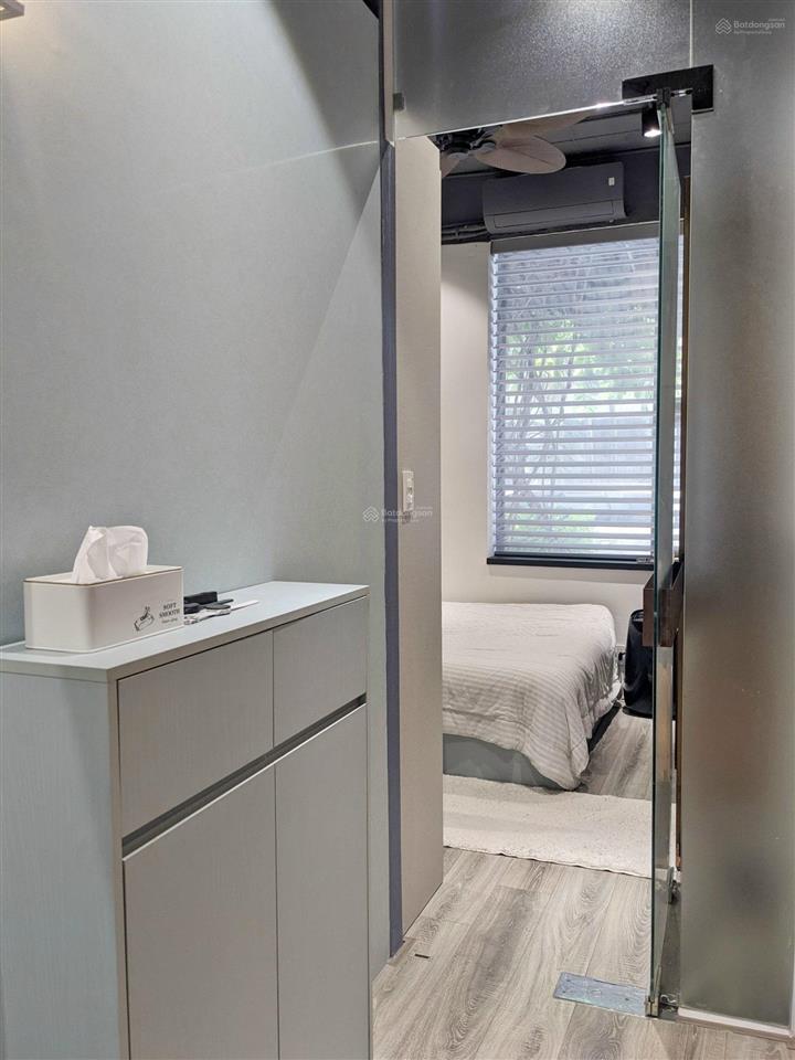 Bán căn hộ tầng trệt chung cư hoàng anh 2. dt 120m2 3pn 2wc