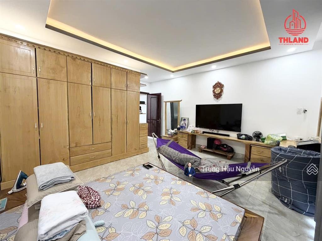 Nhà phú cường kế biển gần chợ, lộ 7.5m lề 3m, 5x18m, 3 tầng, 1 khu kinh doanh, 2 ngủ 4 toilet, shr