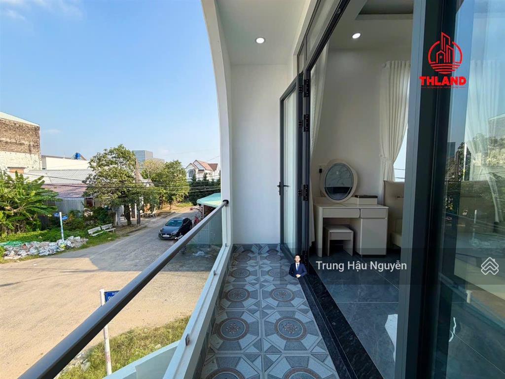 Nhà góc nguyễn cảnh dị và đinh lễ  gần chợ an hoà. lộ 5.5m lề 3m, 5x17m, 2 tầng, 2 ngủ 2 toilet sh