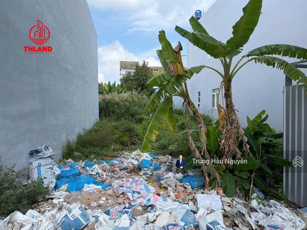 Đất nguyễn văn thượng ngay khu hành chính rạch giá, lộ 4m lề 2m, view công viên, 5x25m full thổ shr