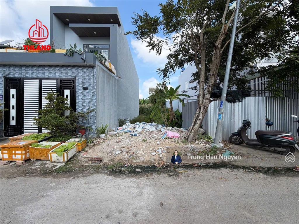 Đất nguyễn văn thượng ngay khu hành chính rạch giá, lộ 4m lề 2m, view công viên, 5x25m full thổ shr