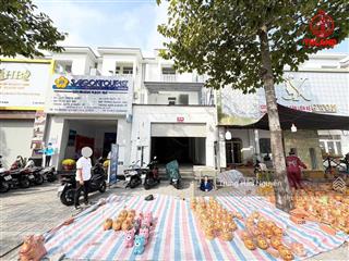 Nhà 3 tháng 2 kế vòng xoay phú cường  gần bệnh viện, lộ 38m, 5x22m, 3 tầng, hoàn thiện, sổ hồng