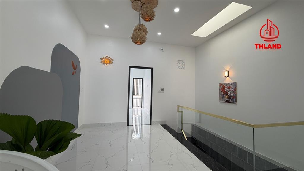 Ưu đãi 300 triệu ch khách mua nhà nhánh phan thị ràng mới 100%, lộ 5.5m, 4.5x19m, 2 tầng 3 ngủ 3 wc