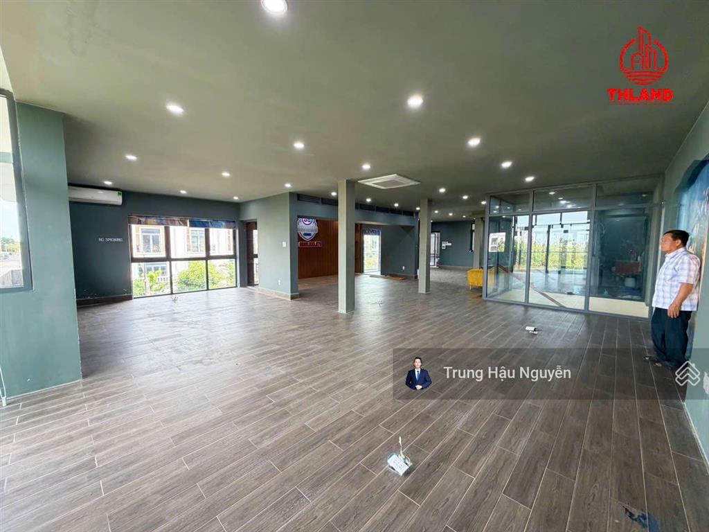 Shophouse góc 2 mặt tiên đảo phú gia phú cường, lộ 22m, 14x24m 3 tầng hoàn thiện, có nội thất mới
