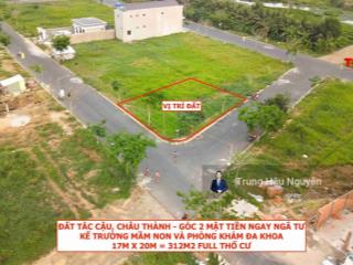 Đất góc 2 mặt tiền đẹp tại kdc chợ tắc cậu. lộ 16m gần phòng khám đa khoa, 16x20m, full thổ cư shr
