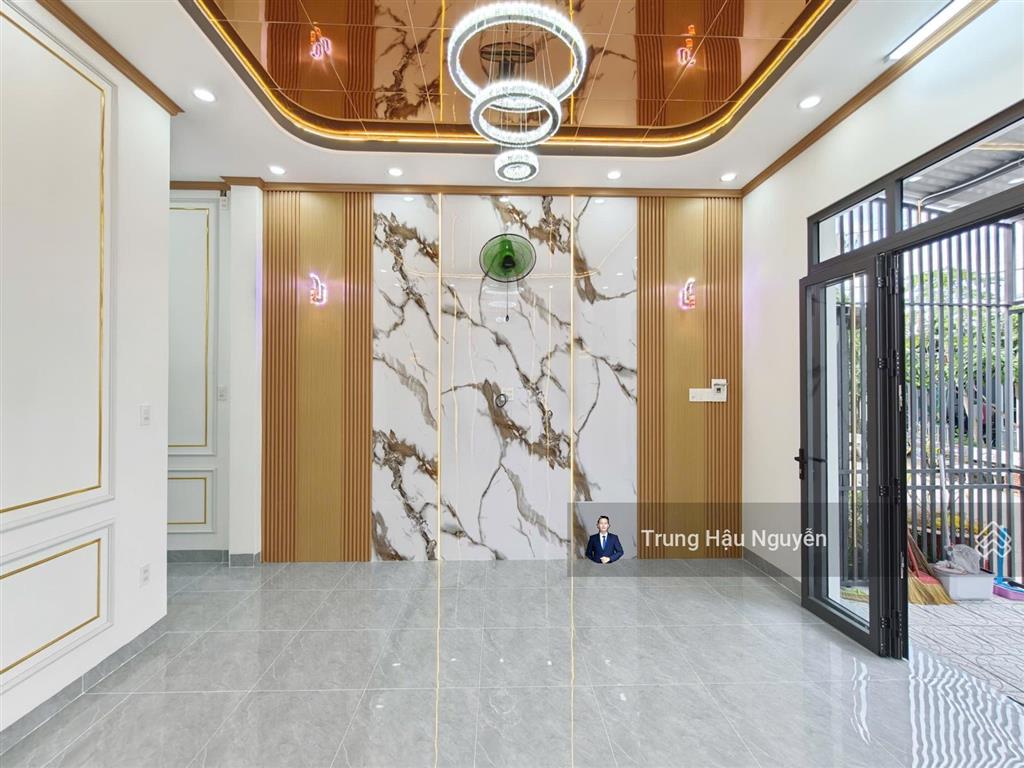 Nhà đinh thị mai  kdc vĩnh lợi, gần chợ rạch sỏi  sân bay rạch giá. lộ 5m, 5x16m, 2 ngủ 2 vệ sinh