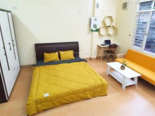 Cho thuê căn studio 30m² đầy đủ nội thất tại phố 230 lạc trung gần times city quận hai bà trưng