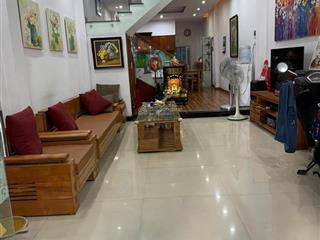 Bán nhà 2 tầng mt bùi thị xuân gần biển  khu vip ngay trung tâm quận sơn trà