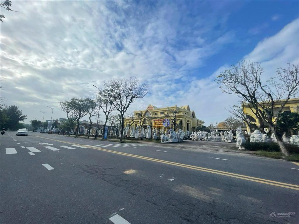 Bán lô đất view biển đường trường sa, ngay bãi tắm non nước, hòa hải, phường ngũ hành sơn