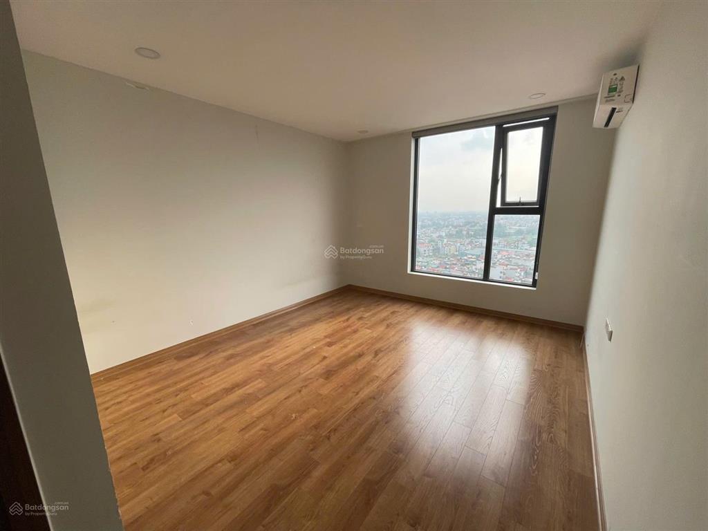 Cho thuê căn 3pn tầng trung dv01 rose town, yên sở, 12tr/tháng, sẵn ở