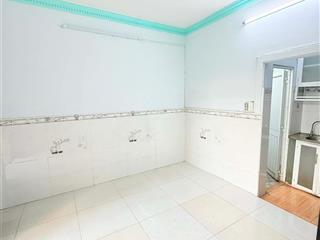 Nhà hẻm xe hơi tân bình, trần văn quang, 3 lầu, 2 phòng ngủ, chỉ nhỉnh 2 tỷ