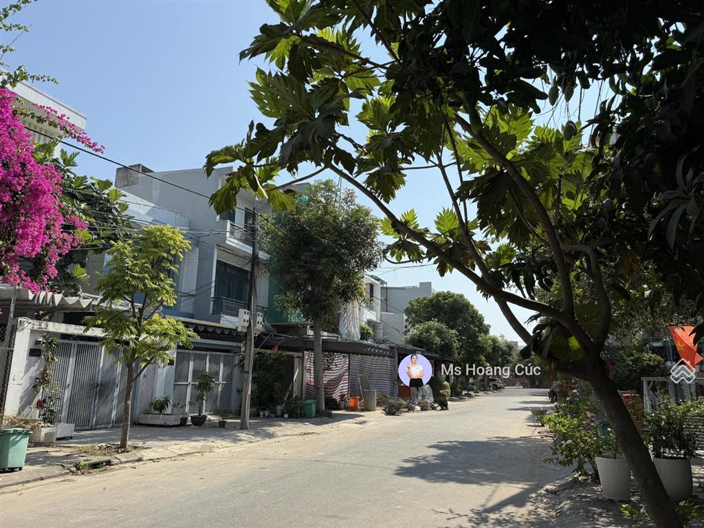 Mỹ đa tây 5  sạch đẹp giá 10.5 tỷ  cách sông hàn 300m. chính chủ lv với giá tốt