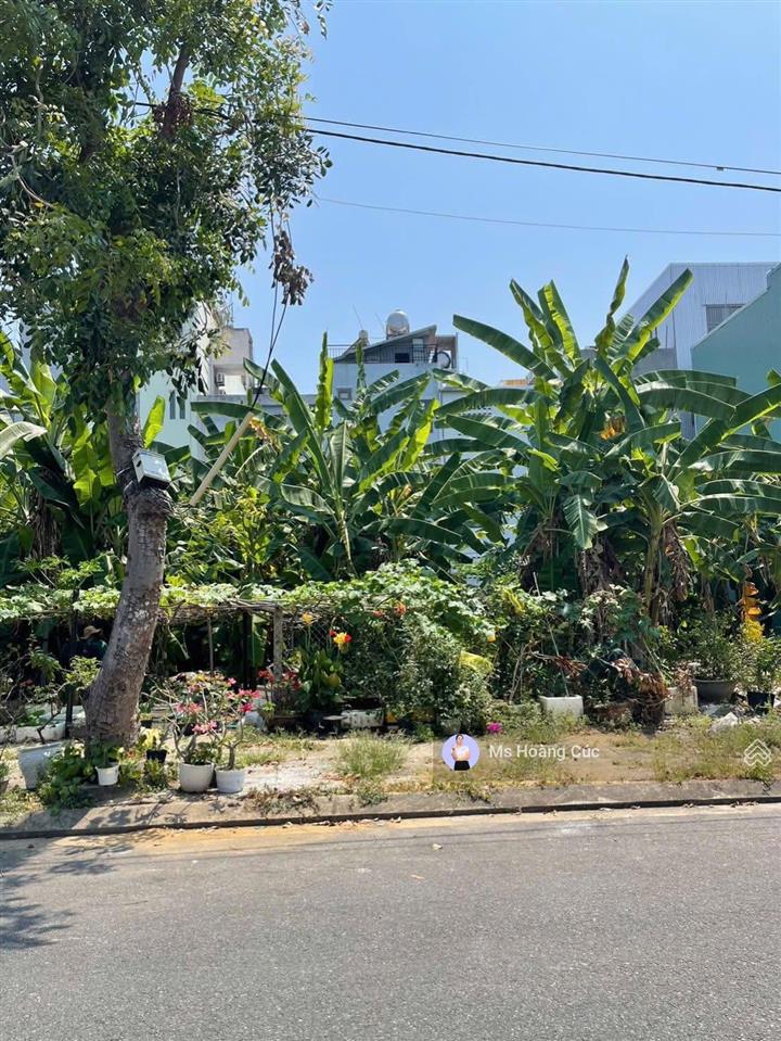 Mỹ đa tây 5  sạch đẹp giá 10.5 tỷ  cách sông hàn 300m. chính chủ lv với giá tốt