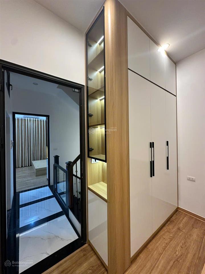 Siêu hót! nhà phạm văn đồng băc từ liêm.dt 45m*6t thang máy giá 9.85 tỷ