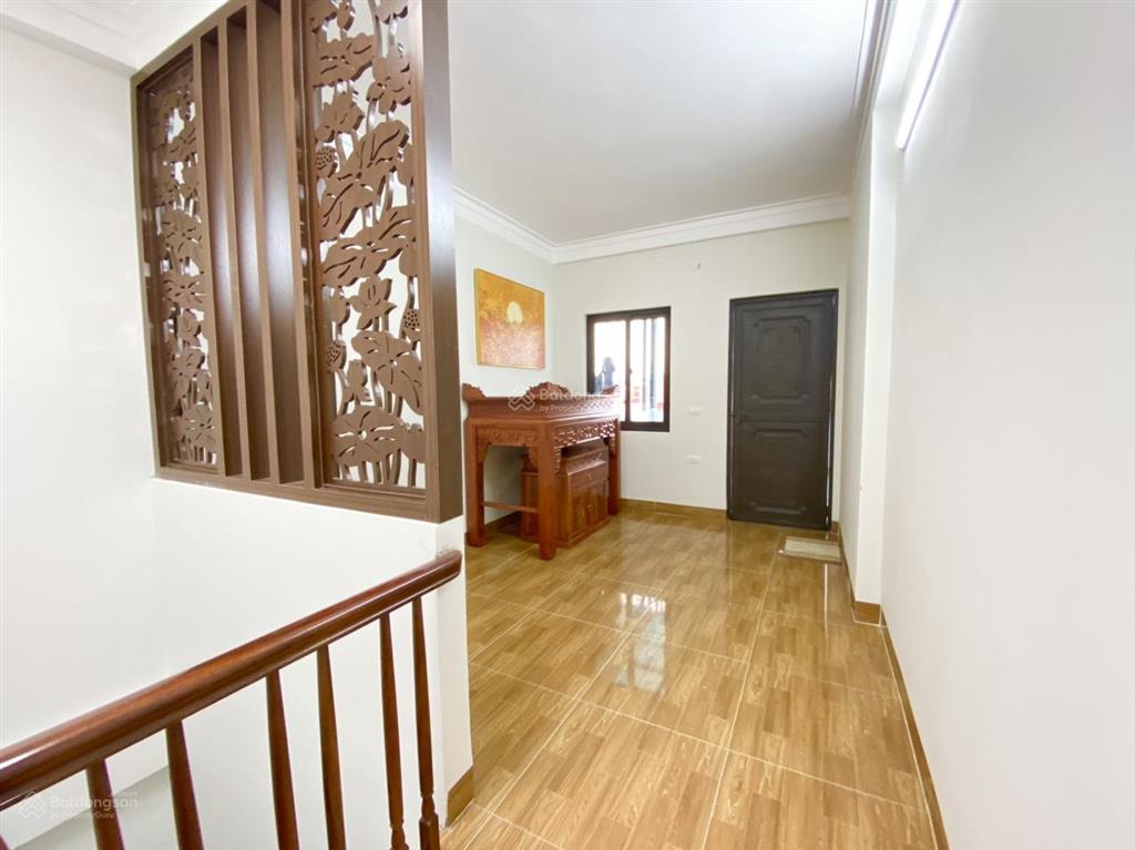 Giảm giá nhà đông ngạcbắc từ liêm.dt35m x 5t giá 6.5 tỷ( ô tô cách nhà 10m).