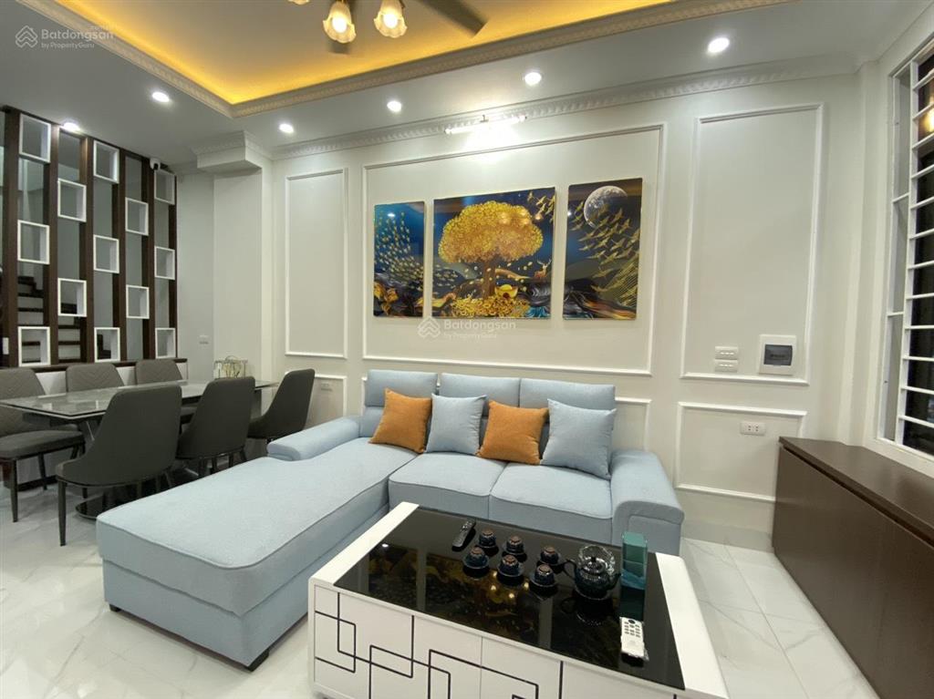 Giảm giá nhà đông ngạcbắc từ liêm.dt35m x 5t giá 6.5 tỷ( ô tô cách nhà 10m).
