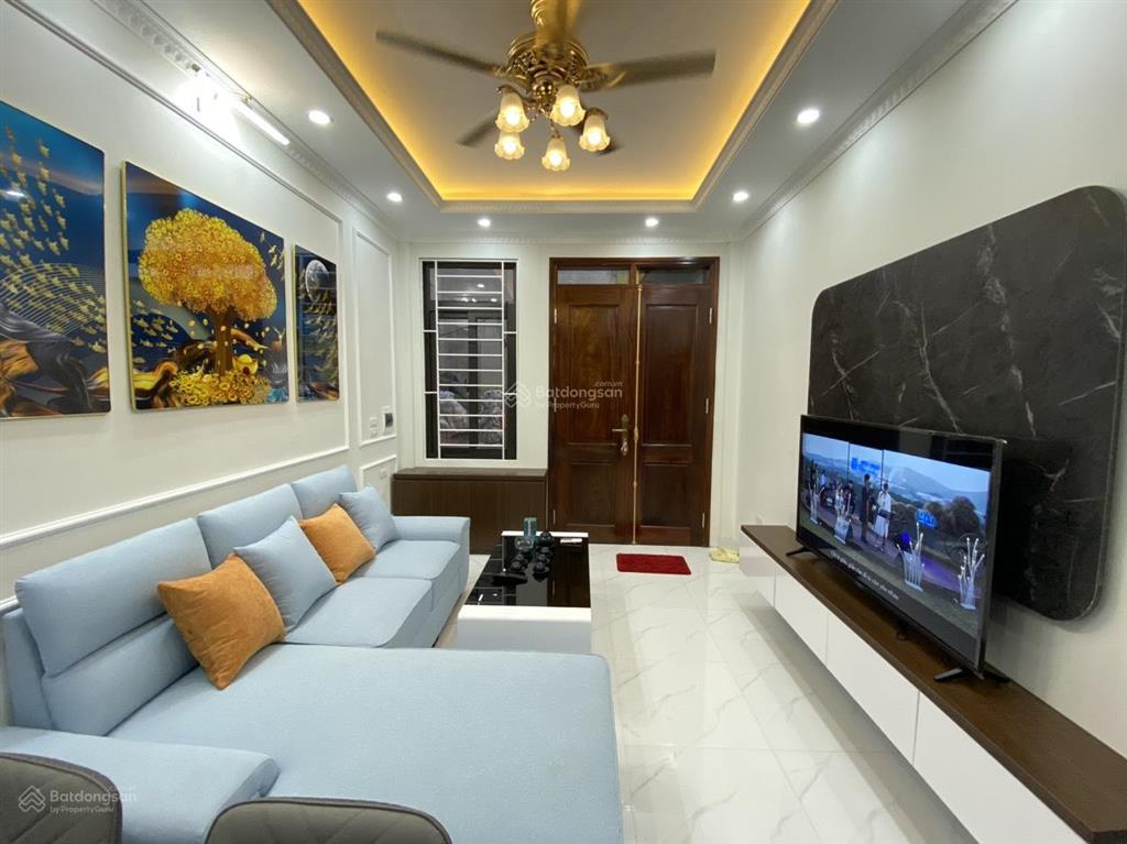 Giảm giá nhà đông ngạcbắc từ liêm.dt35m x 5t giá 6.5 tỷ( ô tô cách nhà 10m).