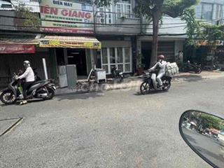 bán nhà mặt tiền