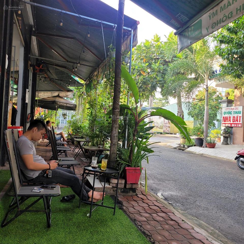 Cho thuê shophouse kinh doanh  cạnh gobal city
