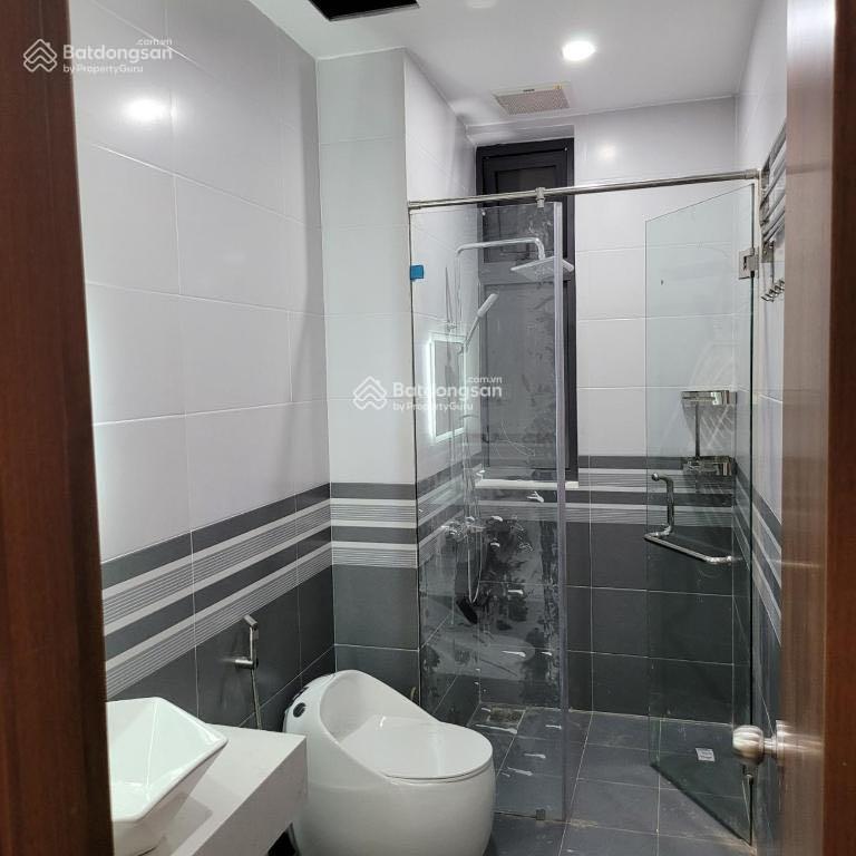 Bán nhà phố liền kề 3 tầng, 4pn, 5wc tại số 48 lk8.10, kvg the capella nha trang, 9,55 tỷ, 100m2