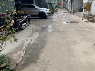 Bán lô đất vị trí đẹp  2 mặt tiền  dt 114.8 m2, mt 5.3m  ngay trung tâm chánh nghĩa