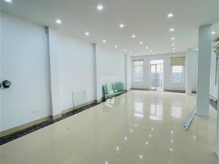 Chính chủ cho thê sàn văn phòng nhà số 10 phạm tuấn tài, cầu giấy hà nội 75m2 giá 16 triệu