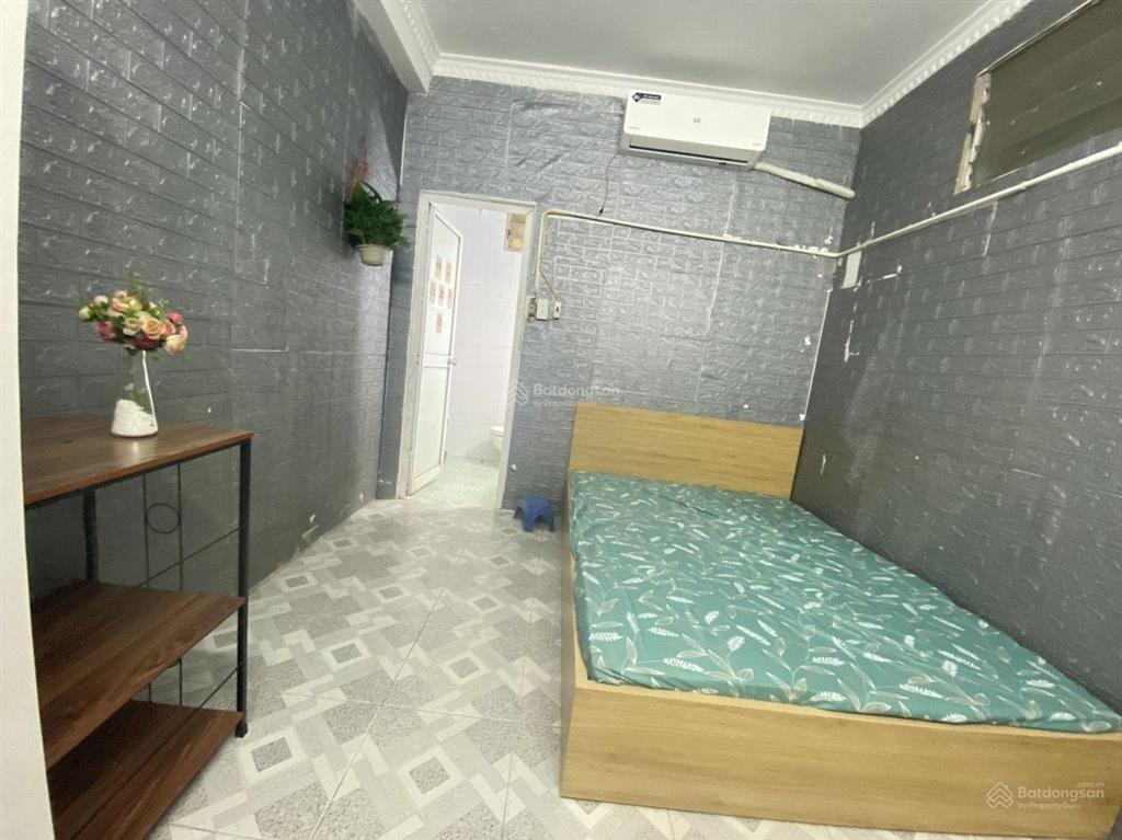 Phòng trọ 103 khép kín số nhà 639 đường phúc diễn 2 triệu.