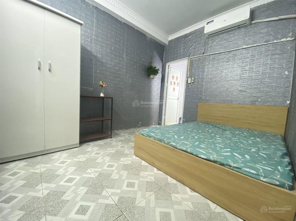 Phòng trọ 103 khép kín số nhà 639 đường phúc diễn 2 triệu.