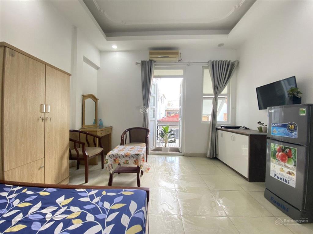 Phòng 202 nhà số 37 ngõ 148 trần duy hưng khép kin, đủ đồ, chỉ 4.2 triệu.