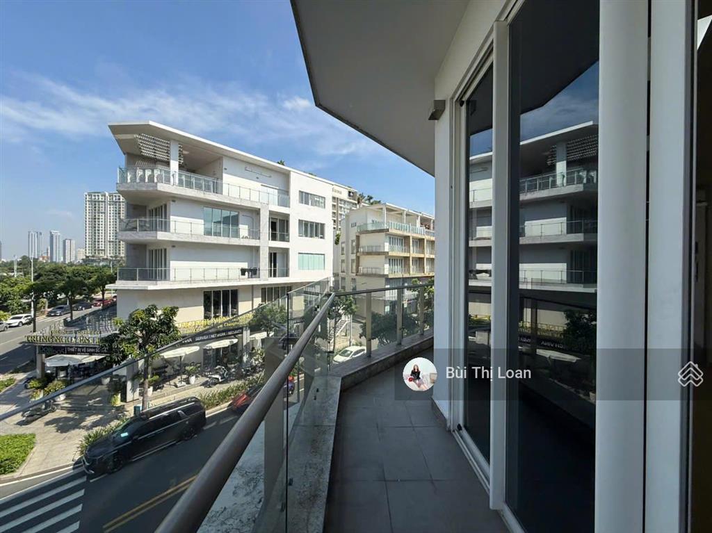Văn phòng lớn diện tích 126m2 giá chỉ 45 triệu/tháng tại khu đô thị sala