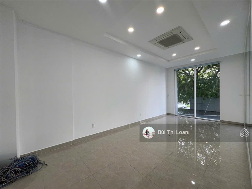 Nhà phố nguyên căn đường nguyễn cơ thạch 700m2 full nội thất khu đô thị sala thủ thiêm