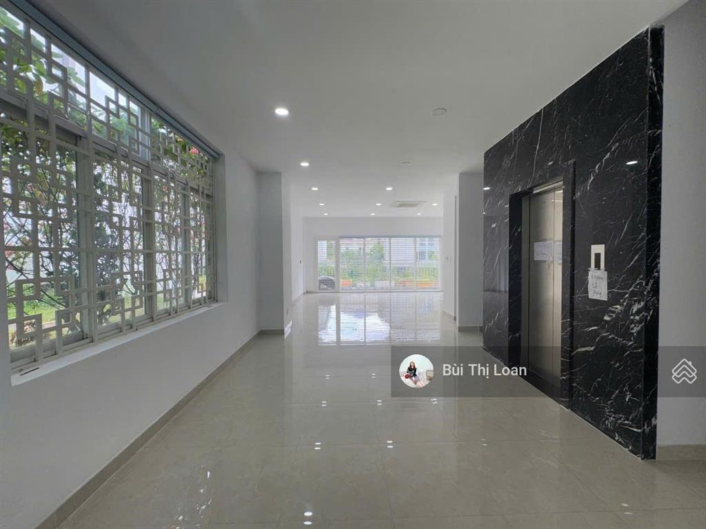 Nhà phố nguyên căn đường nguyễn cơ thạch 700m2 full nội thất khu đô thị sala thủ thiêm