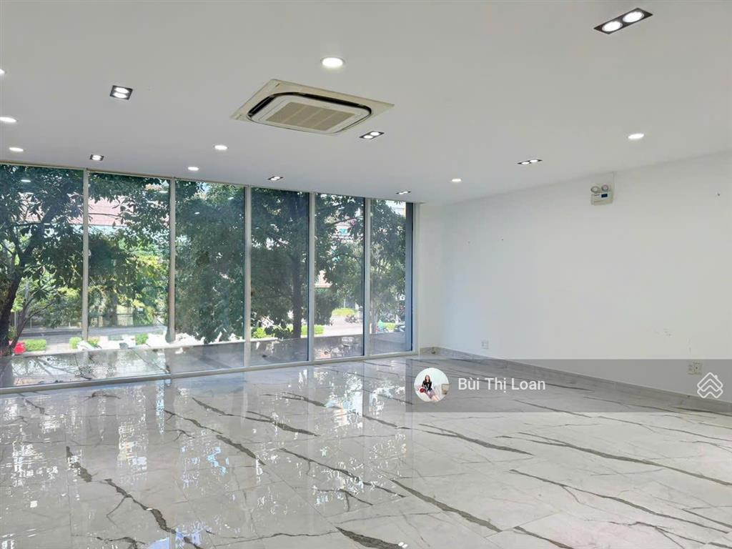 Nhà phố nguyên căn đường nguyễn cơ thạch 700m2 khu đô thị sala thủ thiêm