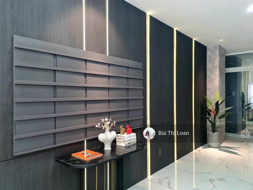 Văn phòng cho thuê full nội thất, có thang máy, máy lạnh trung tâm, sảnh lễ tân sarimi sala