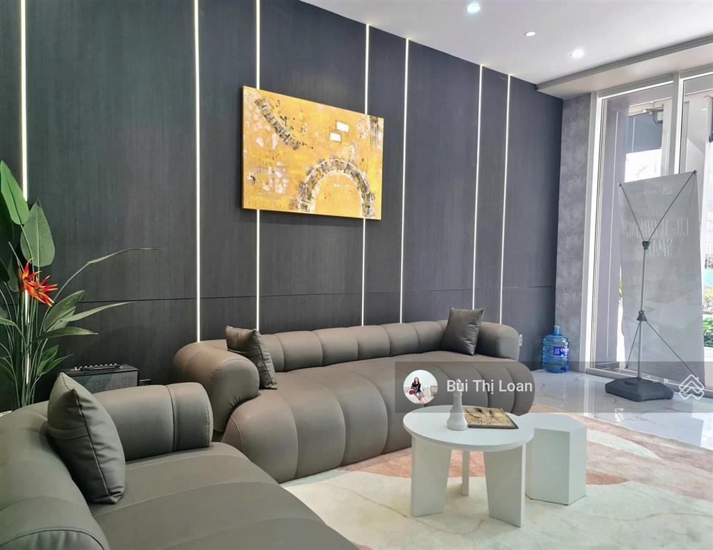 Văn phòng cho thuê full nội thất, có thang máy, máy lạnh trung tâm, sảnh lễ tân sarimi sala