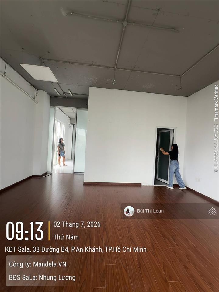 Cho thuê nhà phố căn góc 3 mặt tiền, sala 5 tầng và 1 hầm, 560m², có thang máy bàn giao được ngay