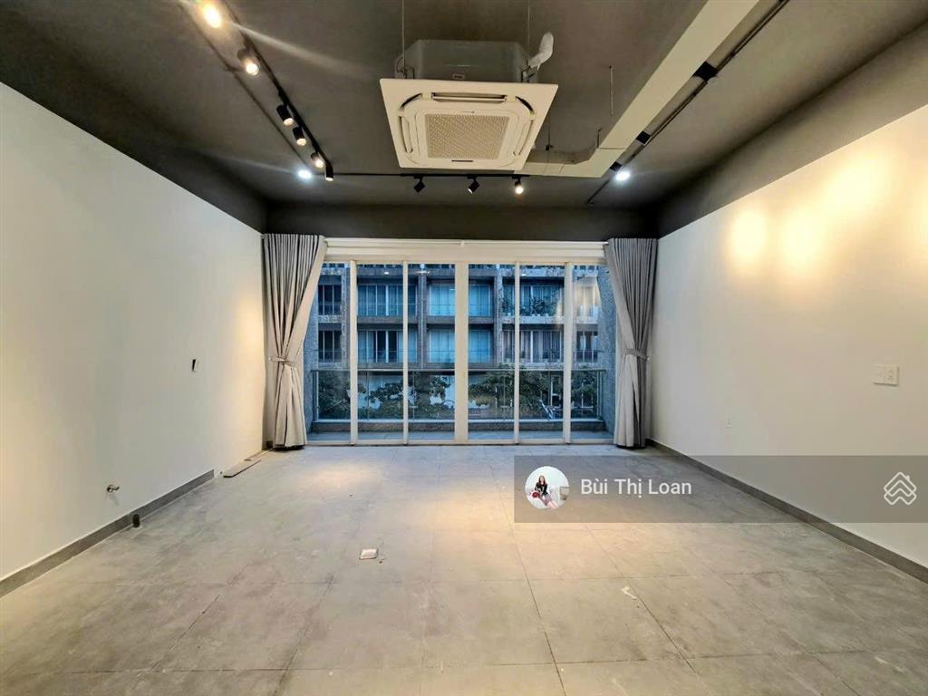 Cho thuê nhà phố sala thủ thiêm, 480m2 sàn, 100 triệu, 5.7m x 20m, có thang máy, máy lạnh