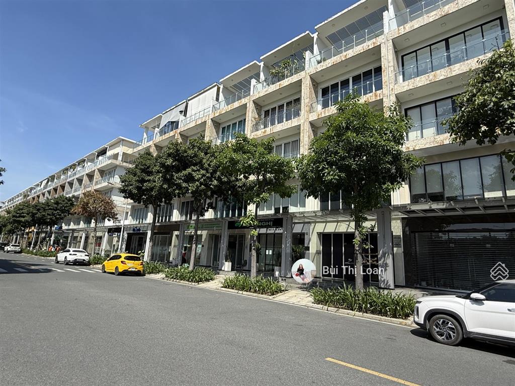 Cho thuê nhà phố sala thủ thiêm, 480m2 sàn, 100 triệu, 5.7m x 20m, có thang máy, máy lạnh