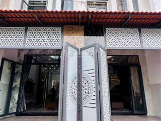 Nhà mới 2 lầu đường tô ngọc vân, hẻm xe hơi chỉ 5 tỷ 250tr