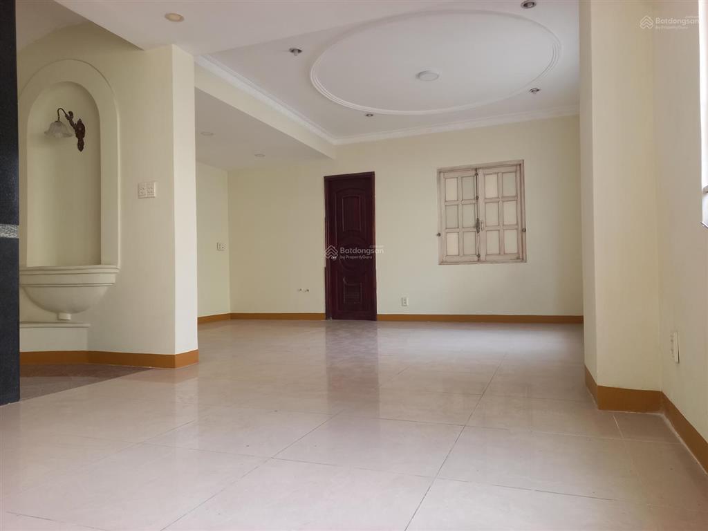 Cho thuê mặt bằng căn góc lối đi riêng mặt tiền đường phan bội châu bình thạnh 26 triệu  100m2