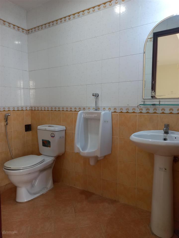 Cho thuê mặt bằng căn góc lối đi riêng mặt tiền đường phan bội châu bình thạnh 26 triệu  100m2