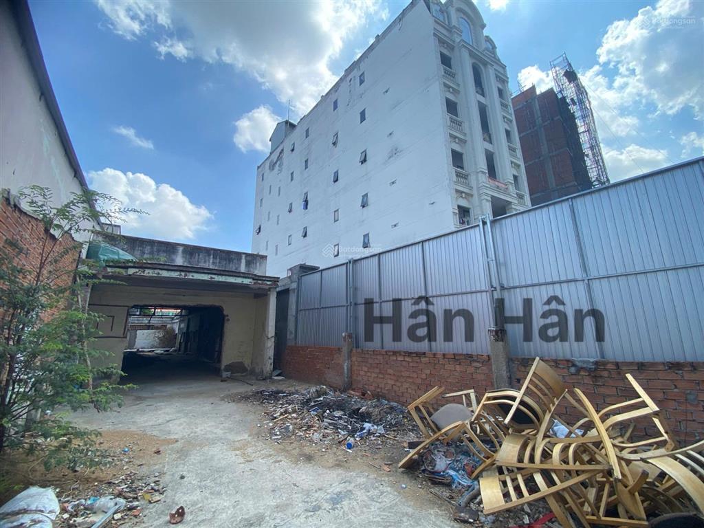 Cần bán đất mặt tiền nguyễn thị thập 5x37 m phù hợp xây chdv vp cty hotel  0987 253 ***