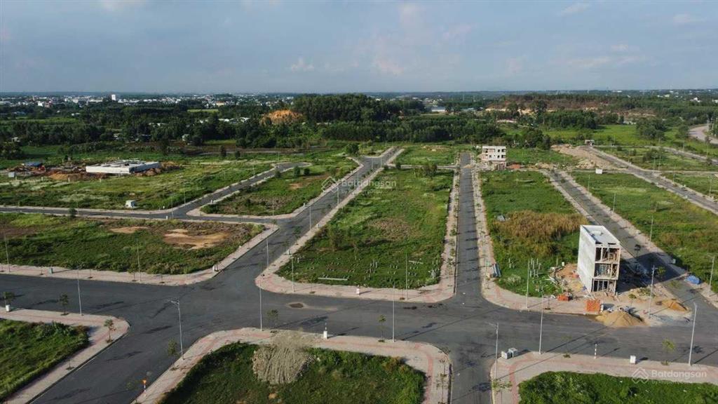 Duy nhất 1 lô 80m2 giá cạnh tranh thị trường da paradise riverside phường phước tân  0949.610,999
