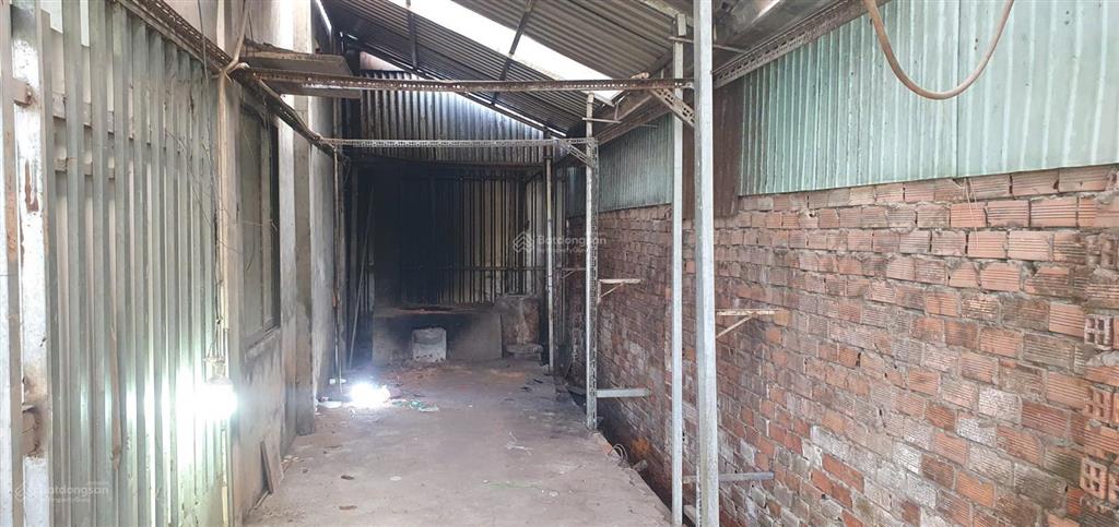 Chính chủ cho thuê xưởng + nhà lớn vừa ở và gia công sản xuất, xa khu dân cư riêng biệt thoải mái