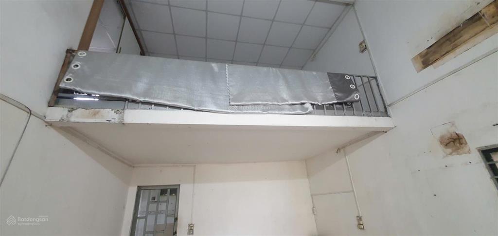 Chính chủ cho thuê xưởng + nhà lớn vừa ở và gia công sản xuất, xa khu dân cư riêng biệt thoải mái