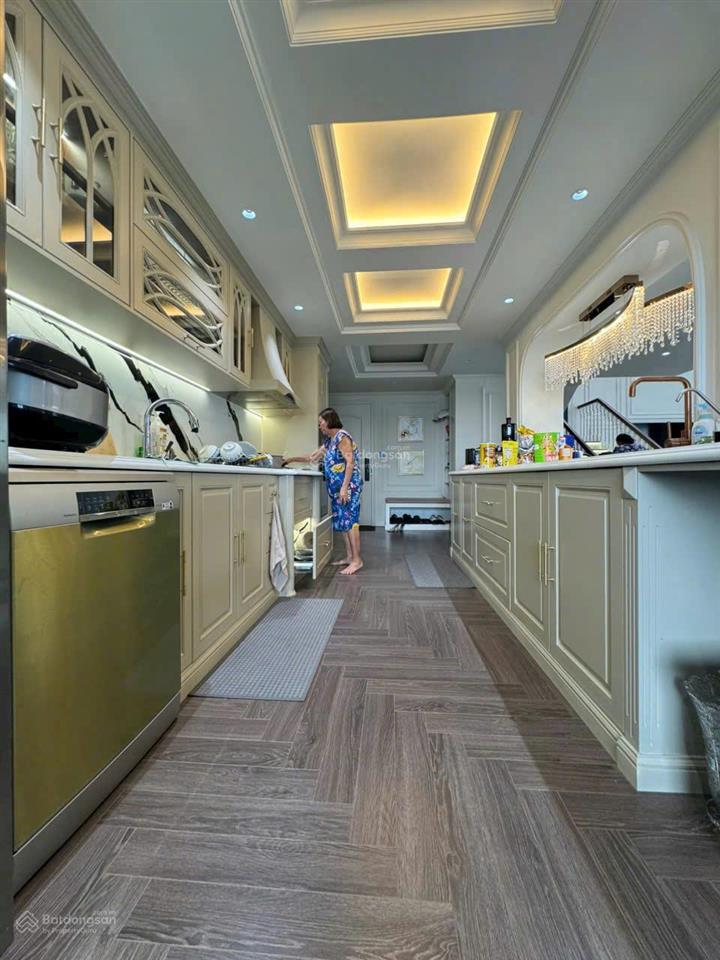 Siêu phẩm duy nhất tại mỹ khánh, nhà cực đẹp như khách sạn 5* diện tích 195m2  0902 944 ***