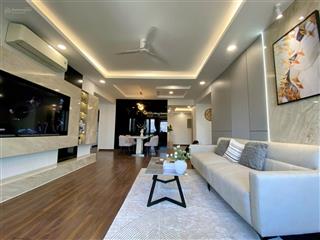 Bán căn hộ mỹ khánh 2, diện tích 118m2, 3pn, 2wc, view thoáng, nhà mới ở ngay, giá 9 tỷ 3 bớt lộc